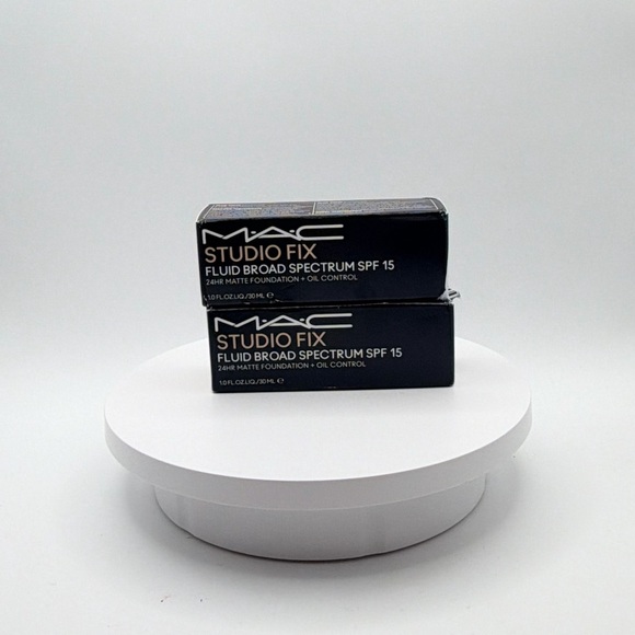 MAC Studio Fix Fluid Foundation SPF 15 NW10 NEW Authentic 2 pack